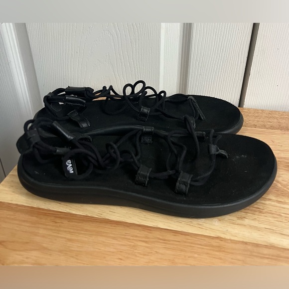 Teva Women's Voya Infinity Sandals - Picture 2 of 10